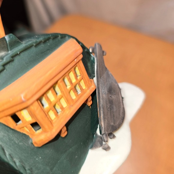 Department 56‎ Dickens Village DAVID COPPERFIELD SEASIDE COTTAGE #55506 - Picture 10 of 13